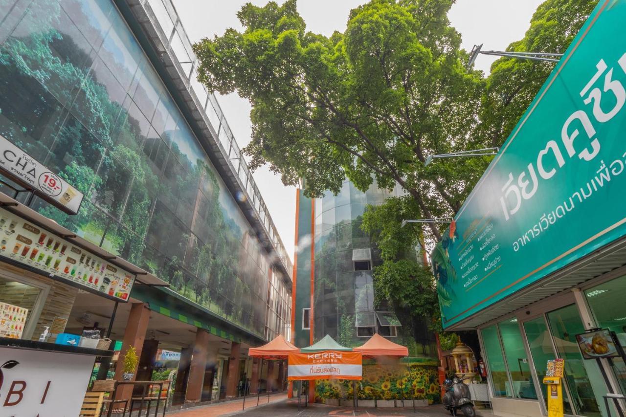 Sp Park Thaphra Hotel Bangkok Exterior photo